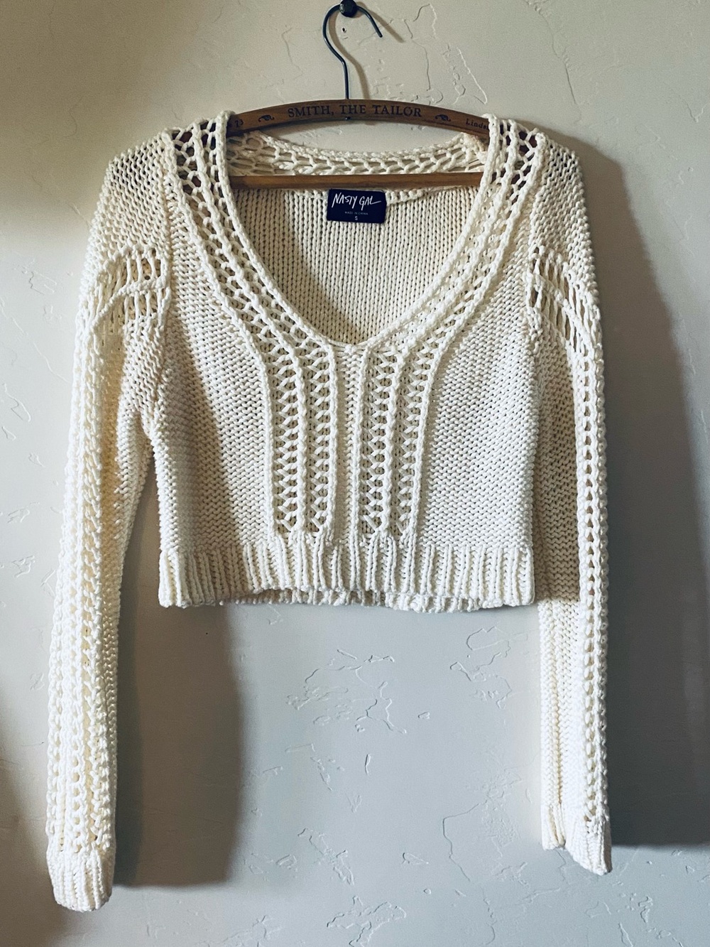 Nasty Gal Crochet Cream Open V-Neck Cropped Sweater